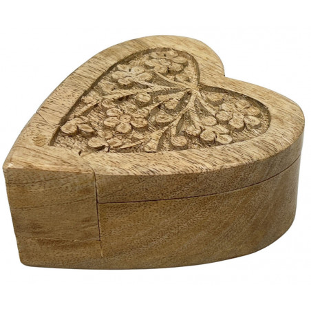 Boîte à épices en bois sculpté